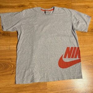 Vintage Nike Y2k T Shirt Gray Tag Big Side Logo Size 2XL